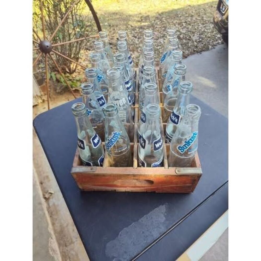 24 Soda Bottles Coke Crate Welch's Sunkist Fanta Mr Pibb Local PU Only 75065